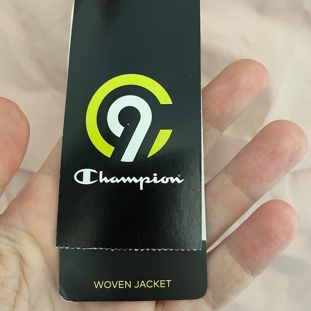 Champion NWT pink rain jacket size XS blush pink - Picture 6 of 8